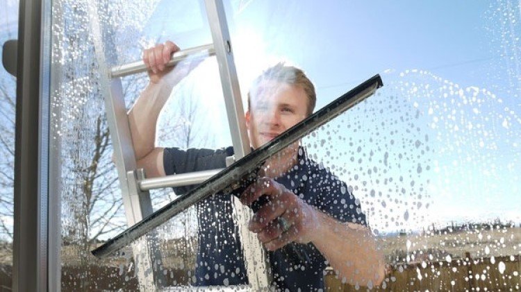 IdealCleaning Window Cleaning Services in Dubai 2